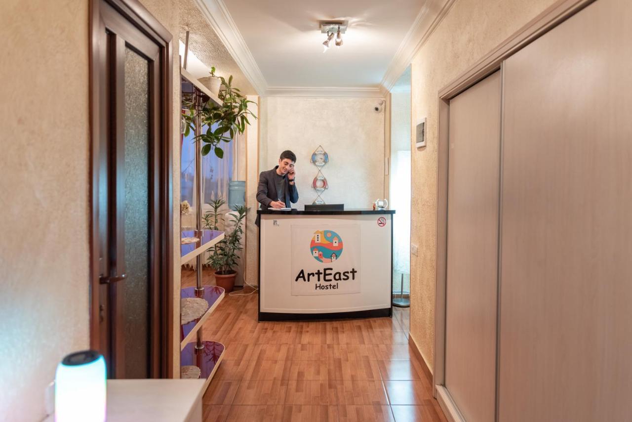 Arteast Hostel เยเรวาน ภายนอก รูปภาพ